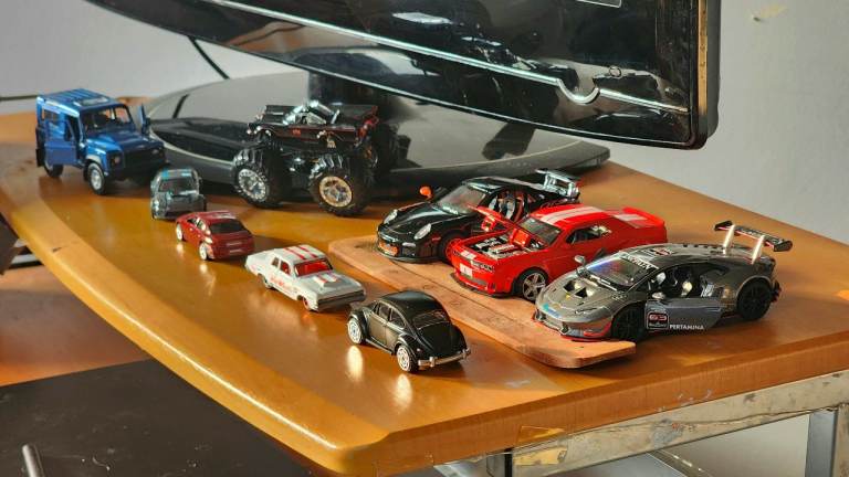 Collection of Die-Cast Toy Cars - Good Condition