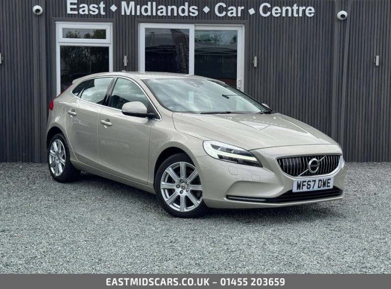 2017 Volvo V40 2.0 D2 Inscription Hatchback 5dr Diesel Auto Euro 6 (s/s) (120 ps) Hatchback Diese...