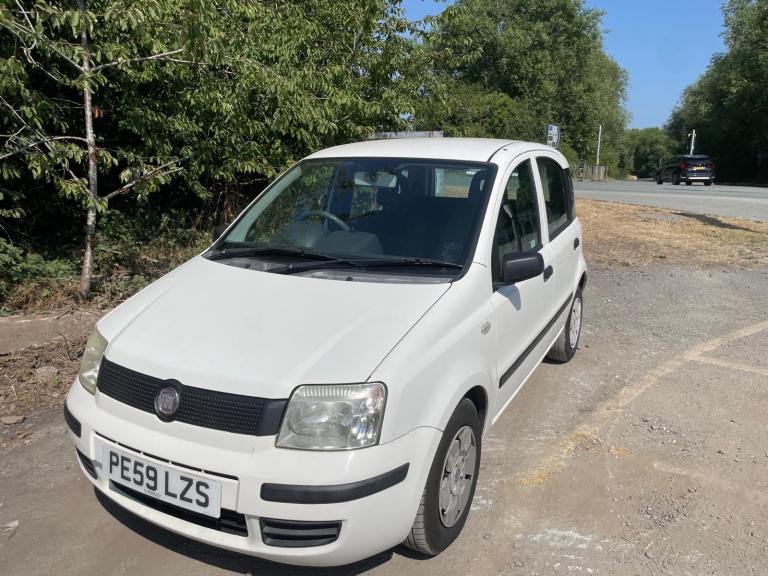 FIAT PANDA 1.1 ACTIVE ECO 59 REG 5 DOOR SERVICE HISTORY MOT NOVEMBER 7TH TAX £35 YEAR LOW INSURANCE 