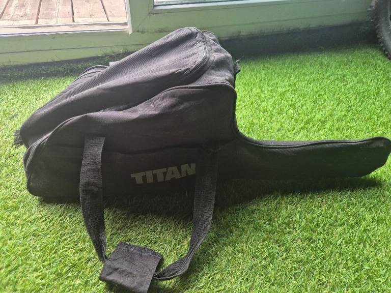 Titan chainsaw 