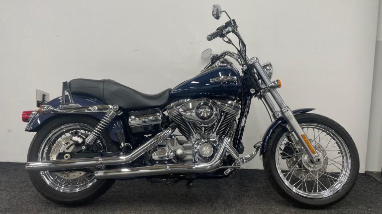 HARLEY DAVIDSON FXDC SUPER GLIDE CUSTOM - LOW MILES - V+H PIPES - 