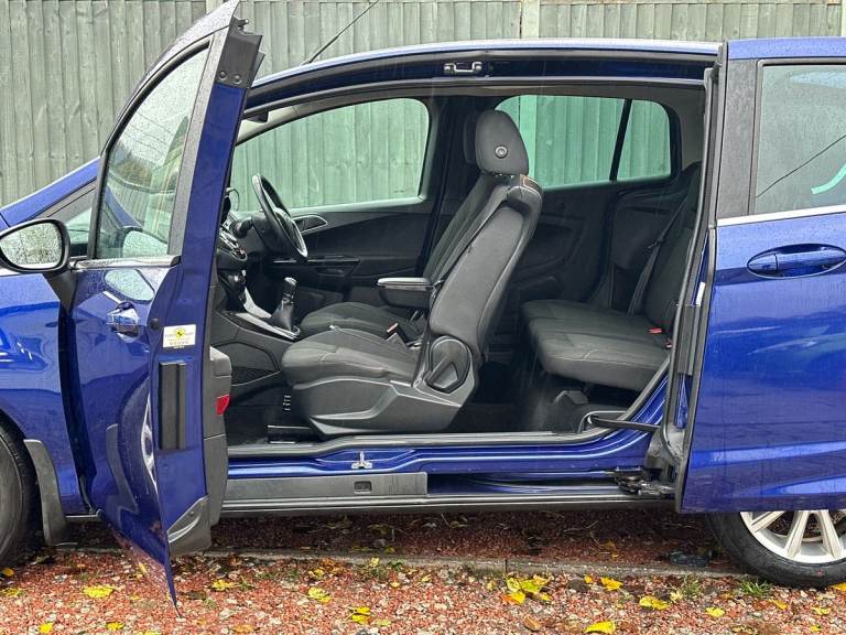  Ford B Max 1.5 Tdci Titanium Navigator MPV 5dr Diesel Manual Euro 6 s/s 95 Ps