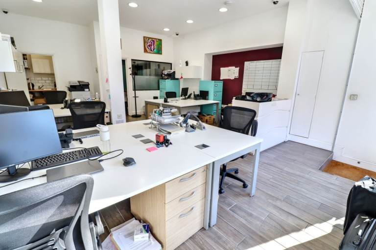 OFFICE TABLES AND CHAIRS FOR SALE