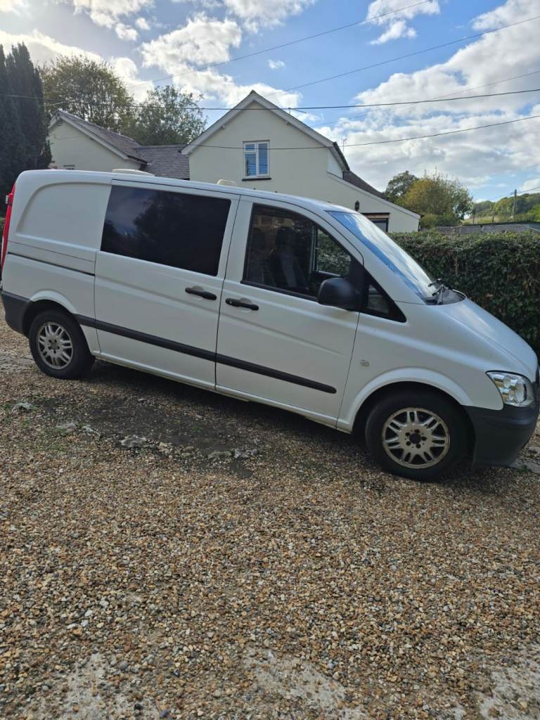 Dog Van. Mercedes VITO 2012. Automatic