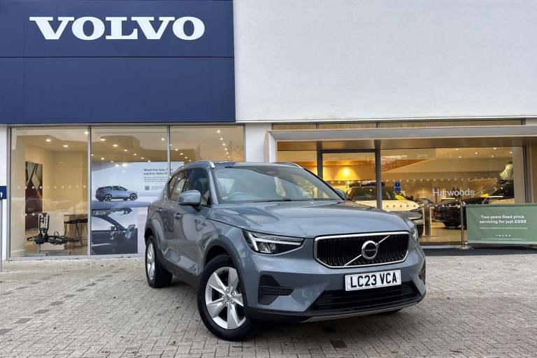 2023 Volvo XC40 2.0 B3 MHEV Core SUV 5dr Petrol Hybrid DCT Auto Euro 6 (s/s) (163 ps) ESTATE Petr...