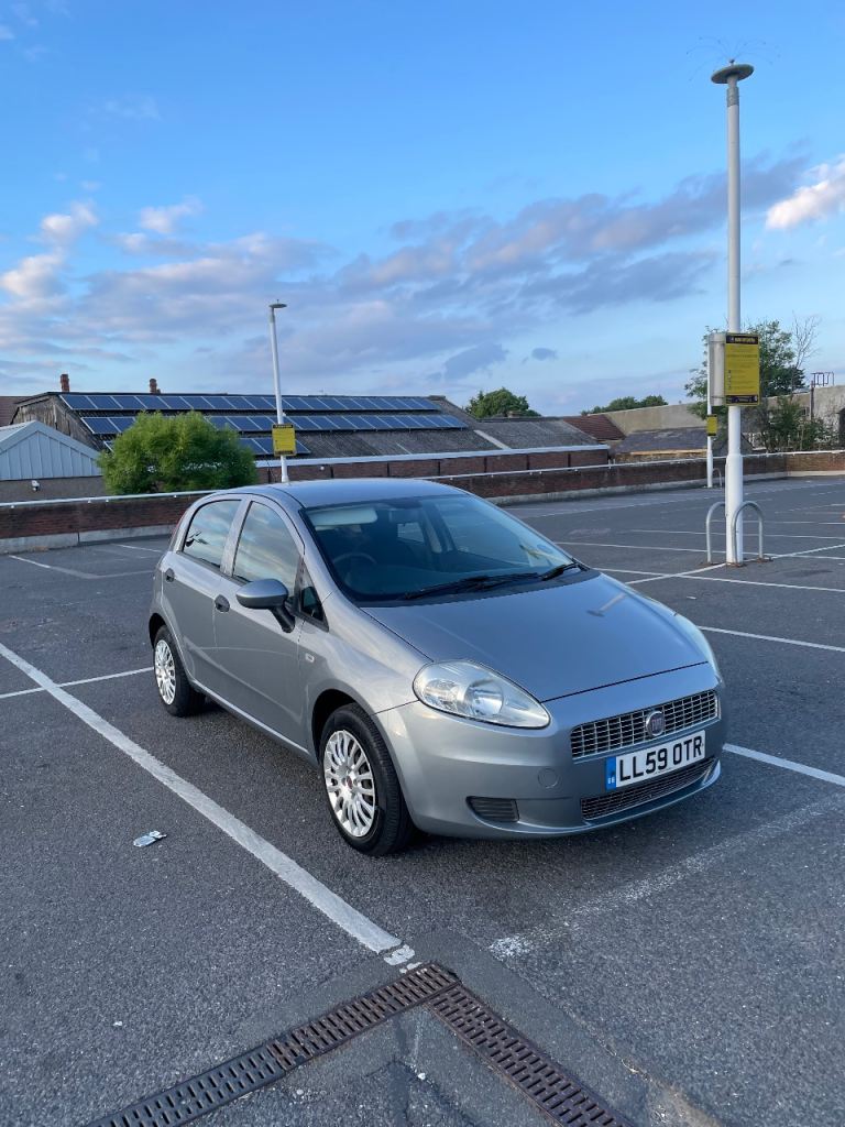 Fiat, GRANDE PUNTO, Hatchback, 2010, Manual, 1368 (cc), 5 doors