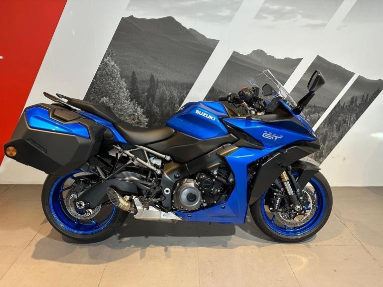Suzuki GSX 1000 GT + 2023 with only 2200 miles 