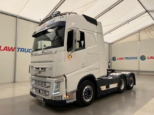 Volvo FH540 6x2 Full Air Rear Lift Tractor Unit