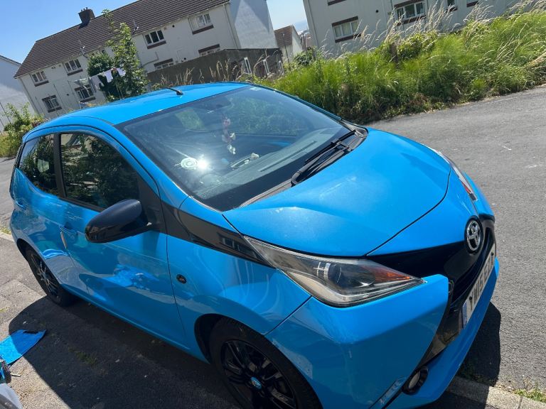 Toyota, AYGO, Hatchback, 2015, Manual, 998 (cc), 5 doors