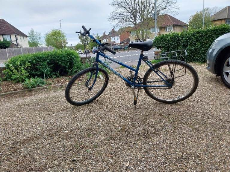 Diamondback Curaco unisex, hybrid bicycle for child, young adult, adult