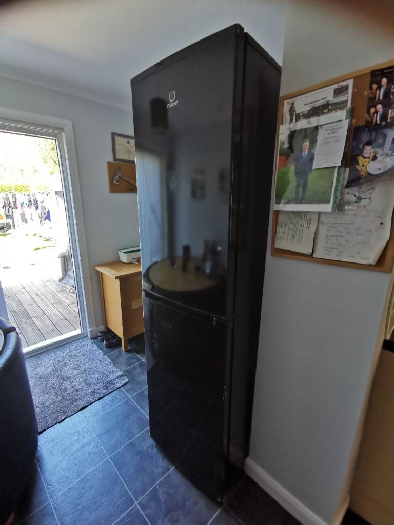 Tall fridge freezer
