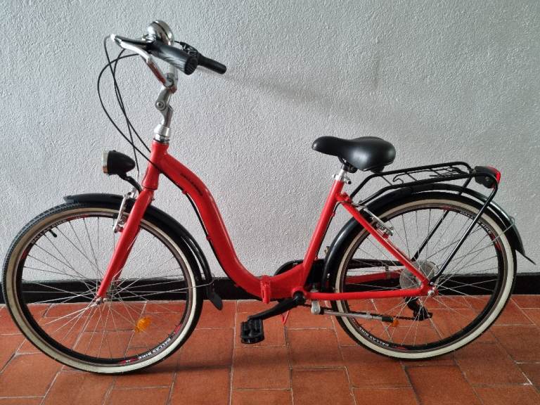 Dallas Bike Red Folding City Bike – Good Condition