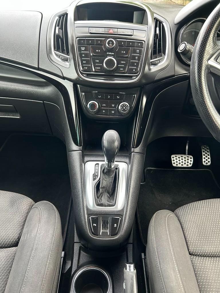 2013 Vauxhall Zafira 2.0 CDTi [165] SRi 5dr Auto8 SERVICE STAMPS-NEW TURBO MPV Diesel Automatic