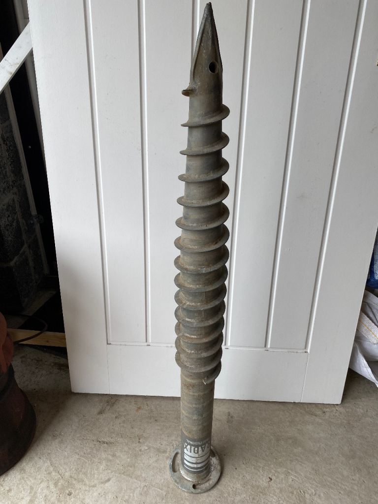 Radix Professional Ground Screws