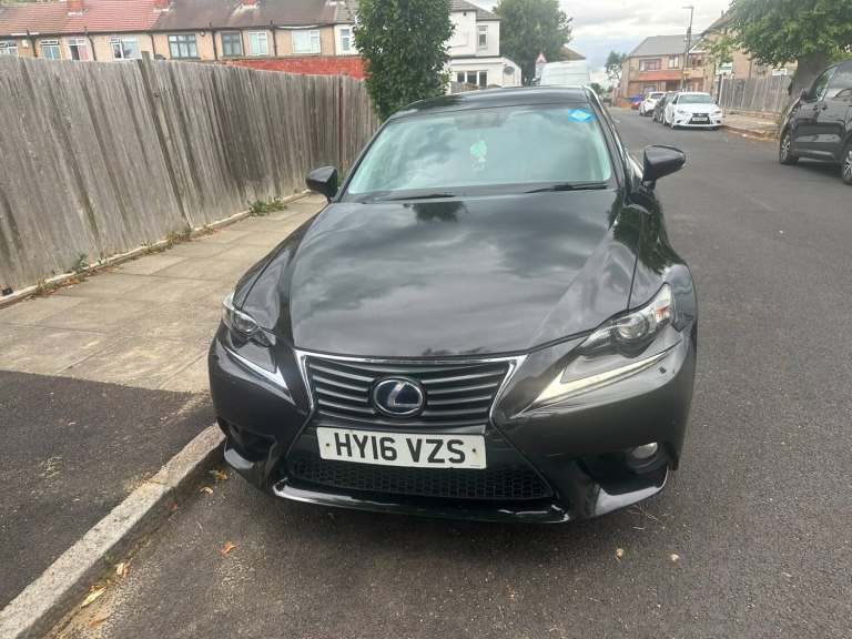 2016 Lexus IS 300h Sport 4dr CVT Auto SALOON Petrol/Electric Hybrid Automatic