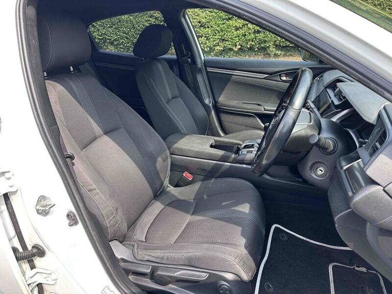 2018 Honda Civic 1.0 VTEC Turbo 126 SR 5dr HATCHBACK PETROL Manual