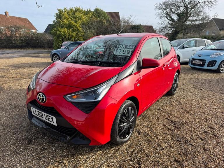 2018 Toyota AYGO 1.0 VVT-i X-Play 5dr x-shift HATCHBACK Petrol Manual