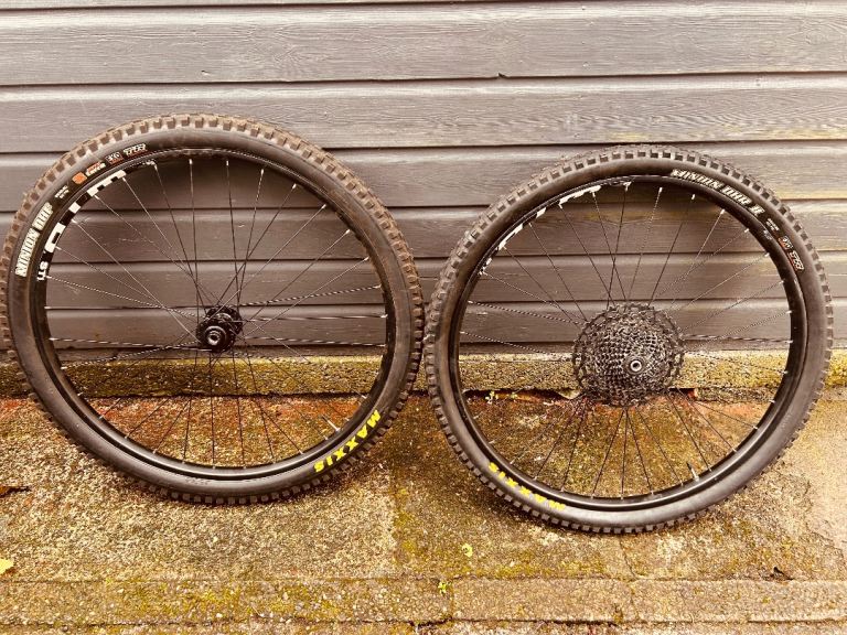 MTB 29” wheels & tures. 