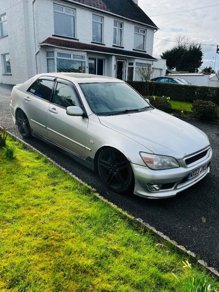 2003 Lexus is200 sport