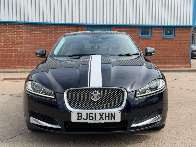  Jaguar XF 2.2d Luxury Auto Euro 5 (s/s) 4dr Diesel Automatic
