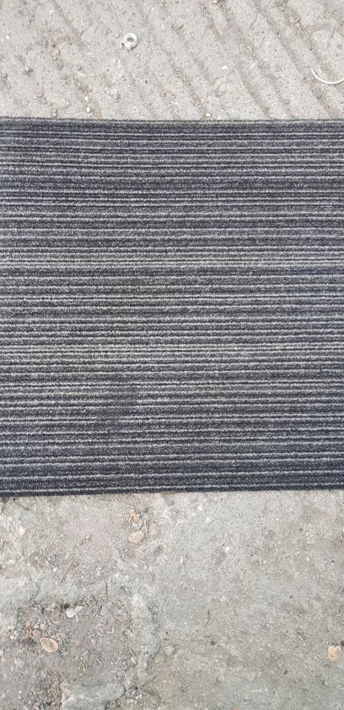 Carpet tiles 