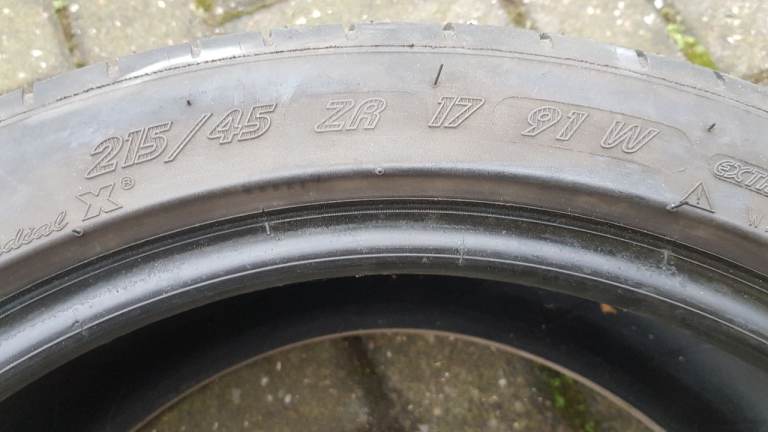 Michelin 215/45 ZR 17 91 w