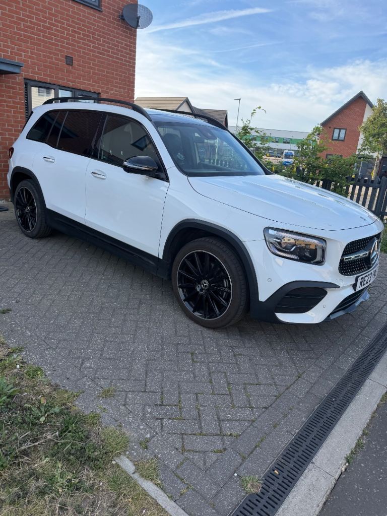 Mercedes-Benz, GLB, Estate, 2023, Semi-Auto, 1332 (cc), 5 doors