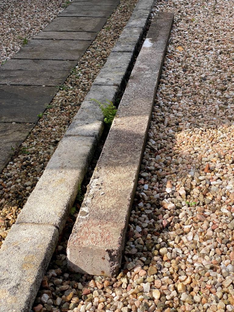Reinforced concrete lintel - 3000 x 150 x 100 mm