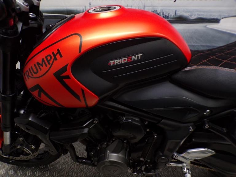 2023 TRIUMPH TRIDENT 660