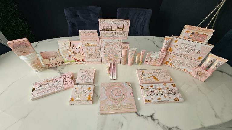 P.Louise Make up Bundle