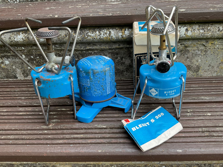 Gaz camping cooker, two units