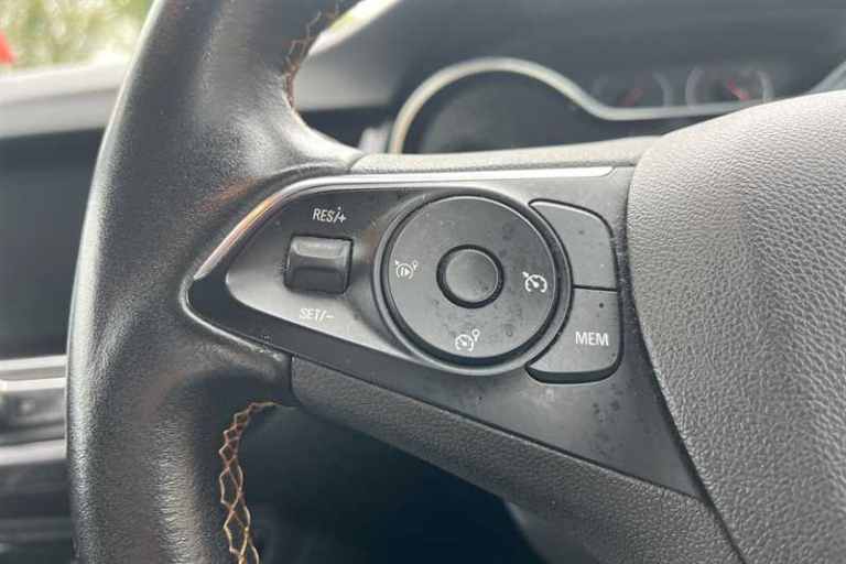 2019 Vauxhall Crossland X 1.2 Turbo Elite Nav SUV 5dr Petrol Auto Euro 6 (s/s) (130 ps) SUV Petro...