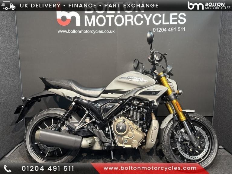 Hero Hunk 440cc Street Bike - A2 Licence