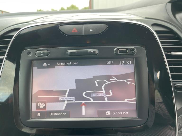 2018 Renault Captur 1.5 dCi ENERGY Iconic Euro 6 (s/s) 5dr HATCHBACK Diesel Manual