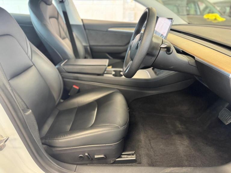 TESLA MODEL 3 (Dual Motor) Long Range Auto 4WDE 4dr 2021