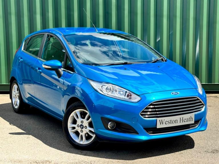 2016 Ford Fiesta 1.0T EcoBoost Zetec Hatchback 5dr Petrol Manual Euro 6 (s/s) (100 ps) Hatchback ...