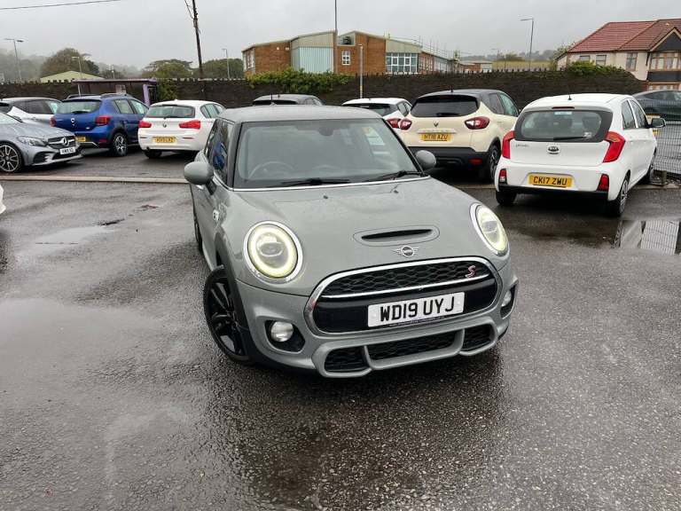 2019 MINI Cooper COOPER S SPORT Hatchback Petrol Manual