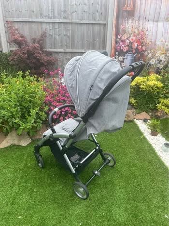 Almost new chicco goody plus compact stroller, folds small way to carry