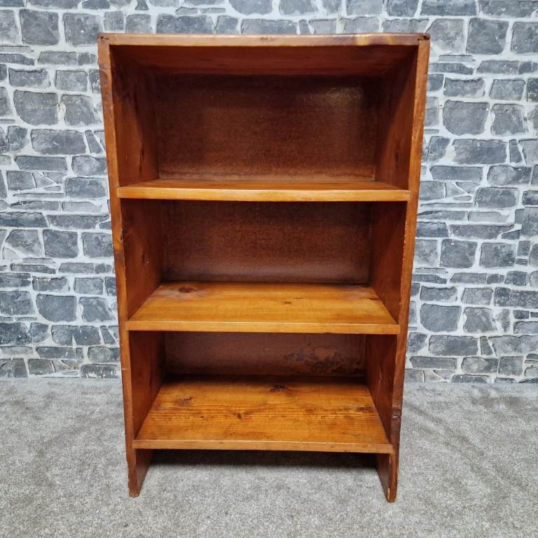 Solid Wood Pine Bookcase / Shelving Unit