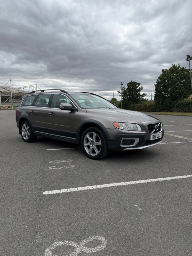 Volvo, XC70, Estate, 2011, Semi-Auto, 1984 (cc), 5 doors