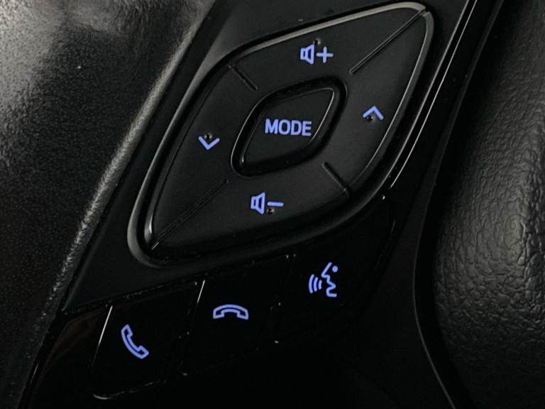 2020 Toyota C-HR 1.8 Hybrid Dynamic 5dr CVT HATCHBACK PETROL/ELECTRIC Automatic