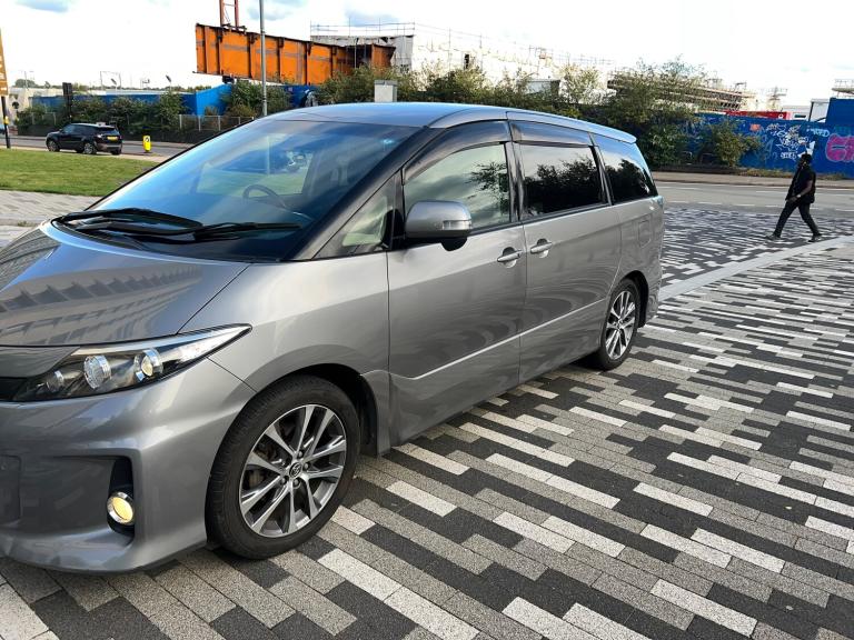 2014 Toyota Estima MPV Petrol Automatic