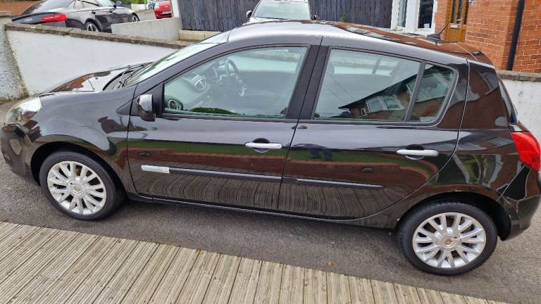 Renault, CLIO, Hatchback, 2011, Manual, 1461 (cc), 5 doors