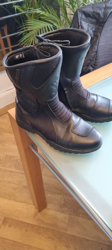 J&S ladys motercycle boots 