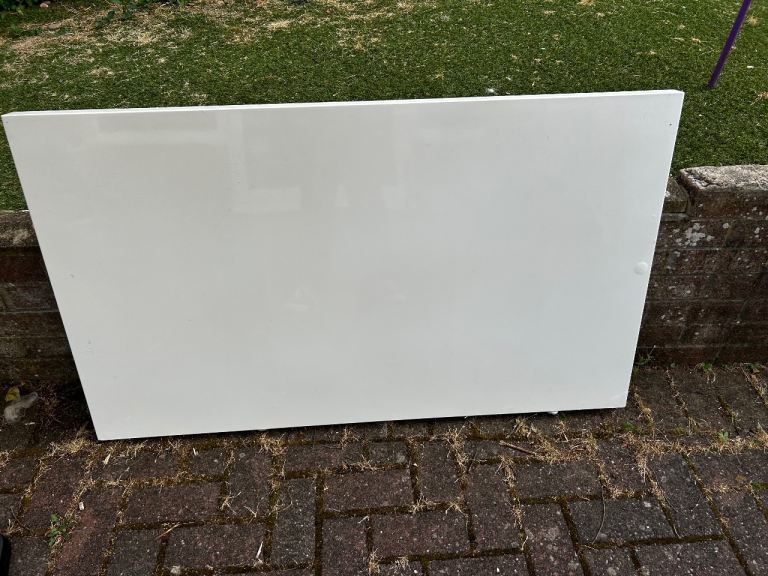Modern white desk/ Table with sturdy square legs. Dismantled Good Condition