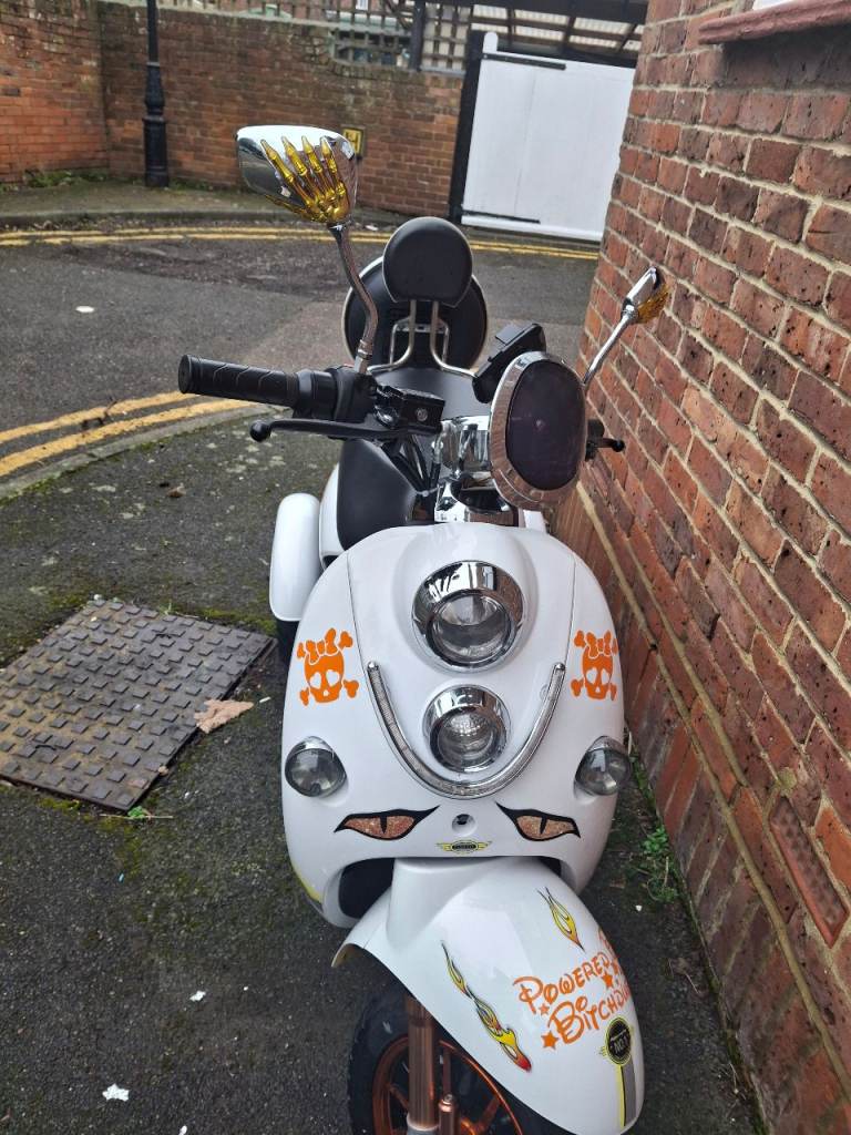 Unique 500 mobility scooter 