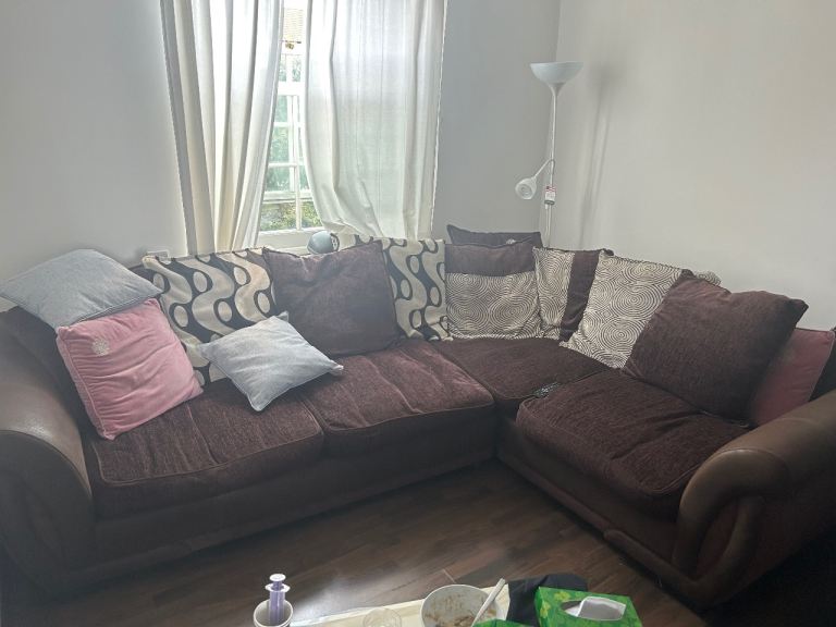 Quick sofa for sale £400