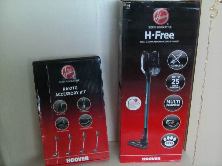 Hoover Born innovative H-Free vacuum cleaner and accessories kit,