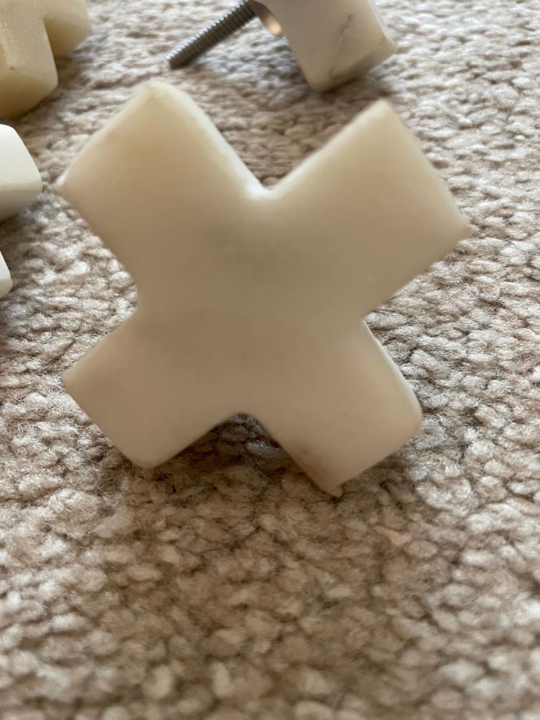 4 x Marble knobs from Acanthus interiors x 4