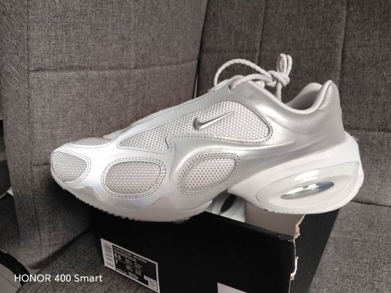 New Nike Air Max Muse Reflective Trainers - UK 6 / EU 40